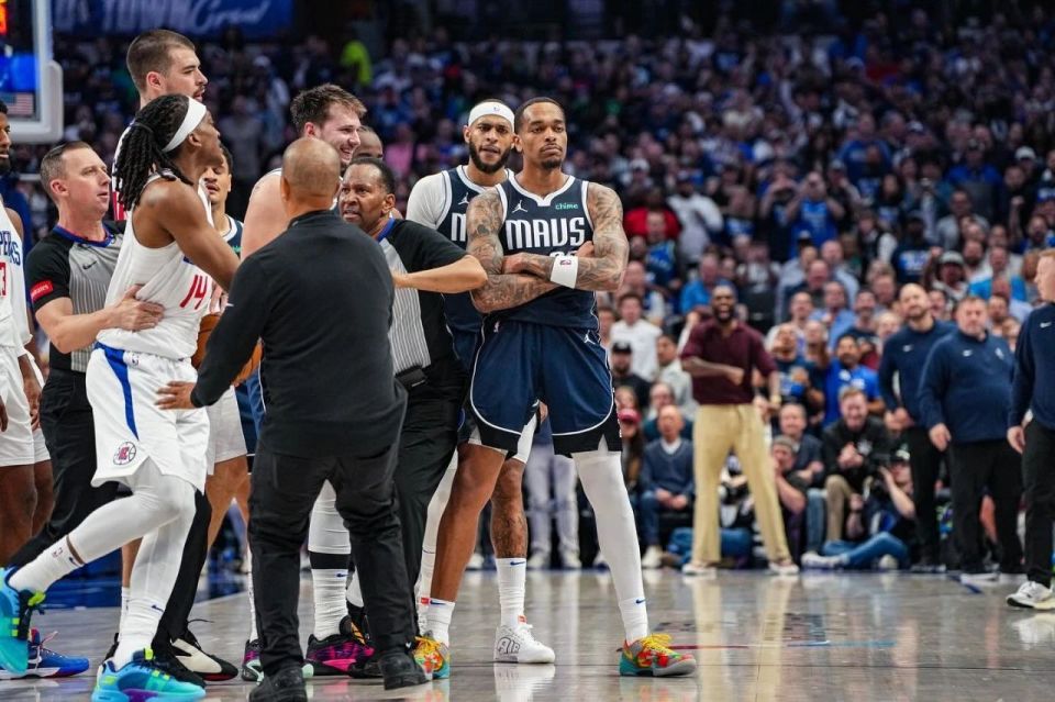 亿美元续约, 如今又要以