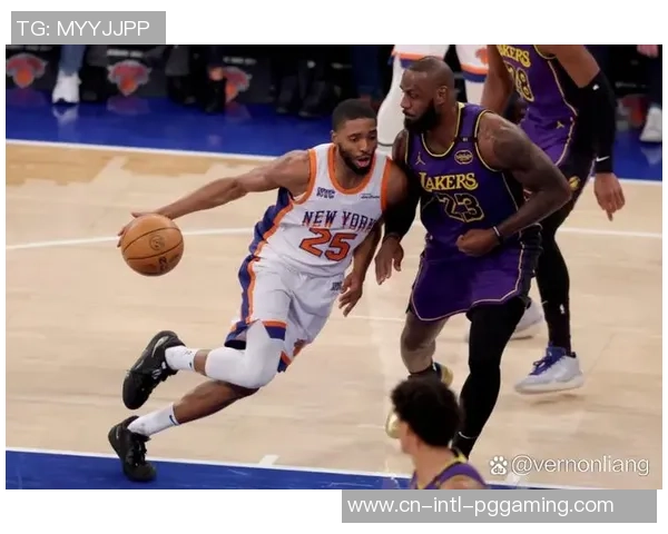 NBA常规赛11月13日精彩对决第一节回顾与分析